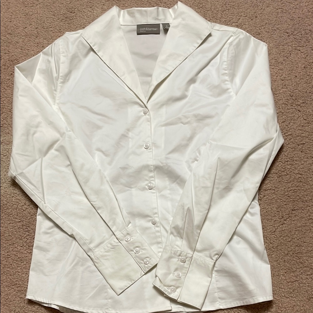 Croft & Barrow Cream Button-Up Blouse( size: s)stretch